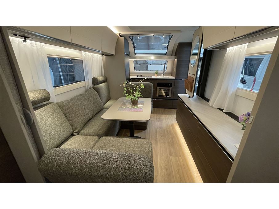 Adria Alpina 663 HT Twin